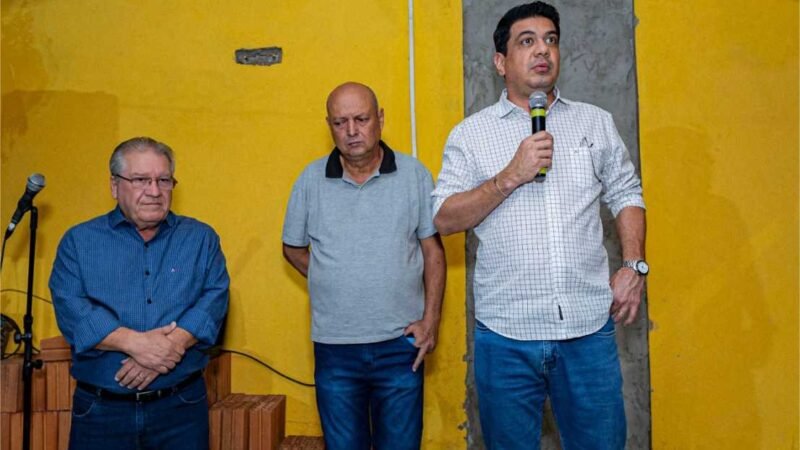 Kalil se reúne com moradores, aponta investimentos na região do Cristo Rei e projeta futuro do município