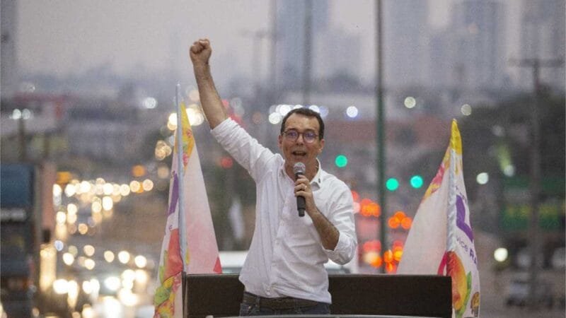 Justiça garante direito de cuiabanos ouvirem propostas de Lúdio no Carro da Mudança