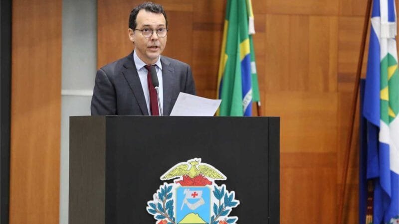 “Vencemos mais esta batalha em defesa dos profissionais da saúde”, diz Lúdio