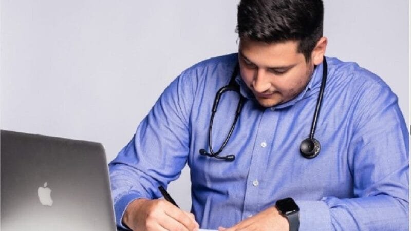 Médico se declara apaixonado por Várzea Grande e está na disputa para ser vereador