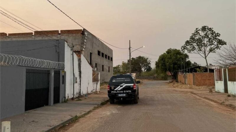Polícia Civil cumpre mandados contra organização criminosa envolvida com tráfico de drogas e comércio de armas em Cáceres