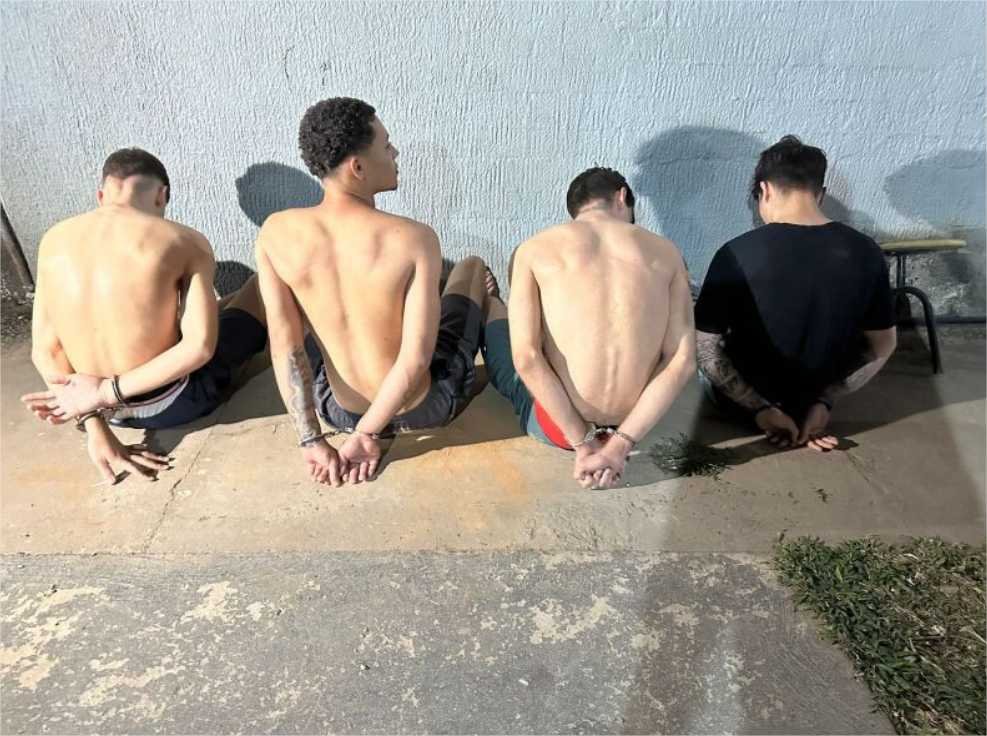 Criminosos especialistas em roubar caminhonetes são presos em Cuiabá e VG