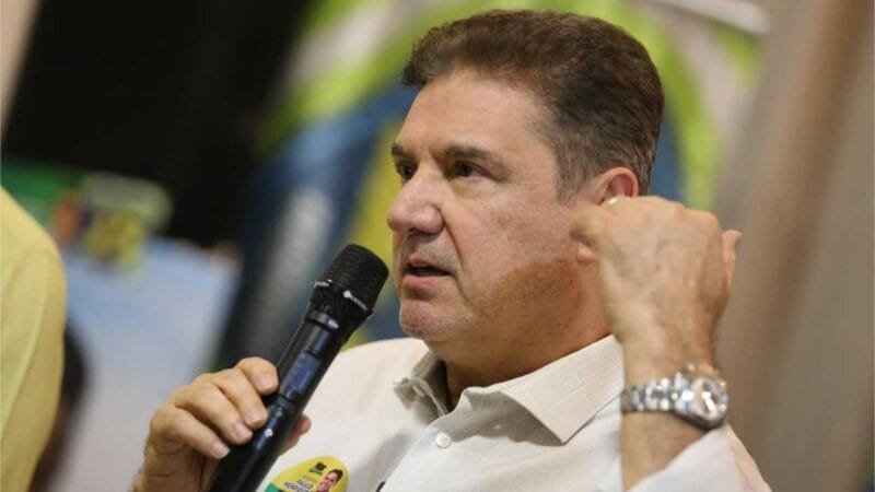 Kennedy rebate Barranco: “um presidente que precisa ameaçar seus aliados com punição para ter apoio”