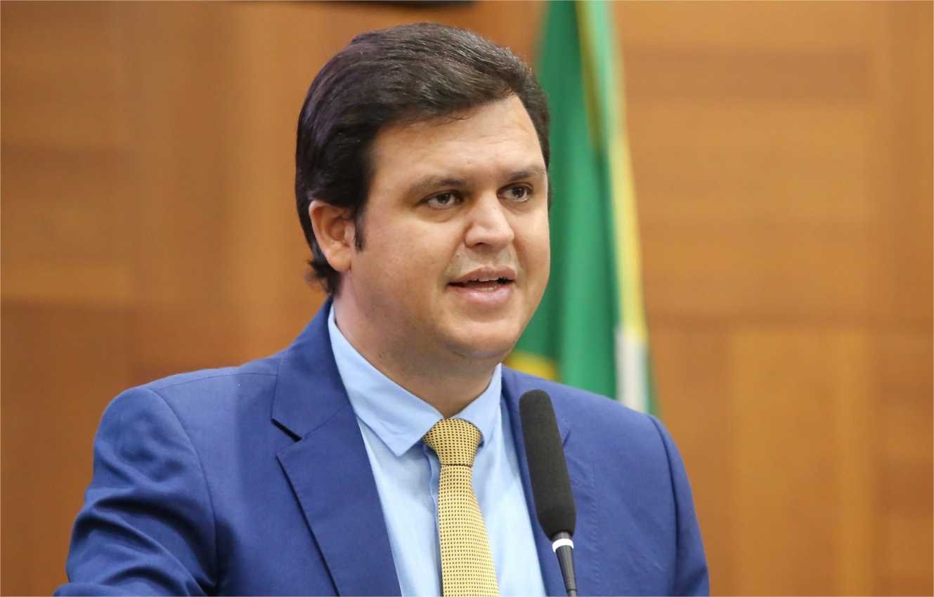 Juíza determina remoção de panfletos e proibição de divulgação de Fake News contra Thiago Silva