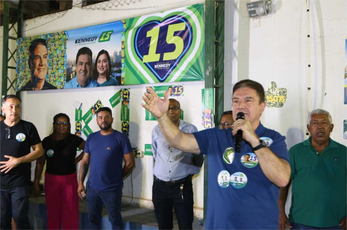 Kennedy se reúne com lideranças comunitárias e apresenta propostas de governo para Associação de Feirantes de Cuiabá