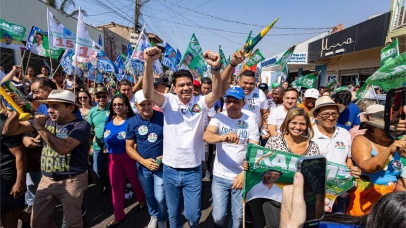 Kalil participa de arrastão no comércio do Mapim e reúne apoiadores