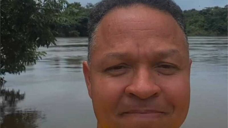 Cláudio Ferreira se enrola ao ser confrontado sobre propostas para pescadores de Rondonópolis