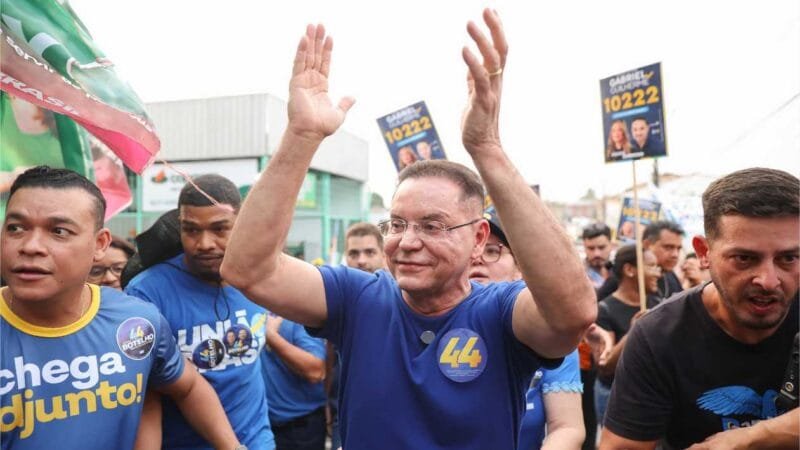 Botelho percorre bairro Santa Isabel e comerciantes confirmam apoio rumo à prefeitura
