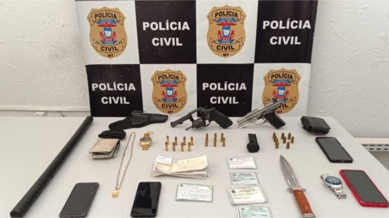 Policial civil e mais dois são presos em flagrante suspeitos de extorquir dono de garagem em Cuiabá