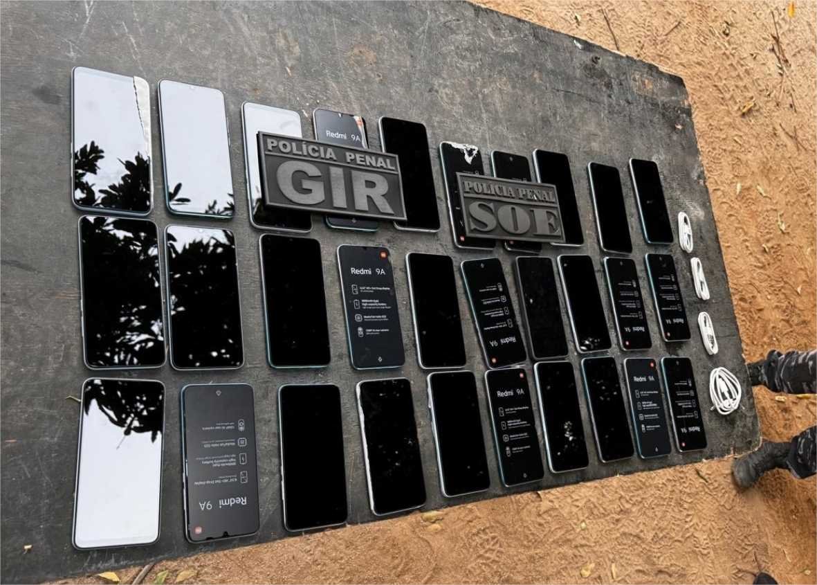 Polícia Penal apreende 30 celulares escondidos em caminhão na PCE