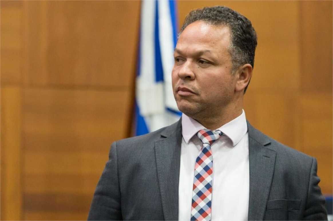 Pesquisa da Record revela que Claudio Ferreira é o candidato mais rejeitado em Rondonópolis