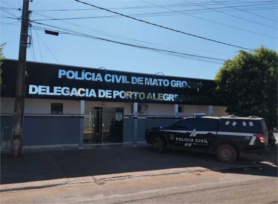 Foragido por estupro de vulnerável e tráfico de drogas é preso após agredir a própria mãe