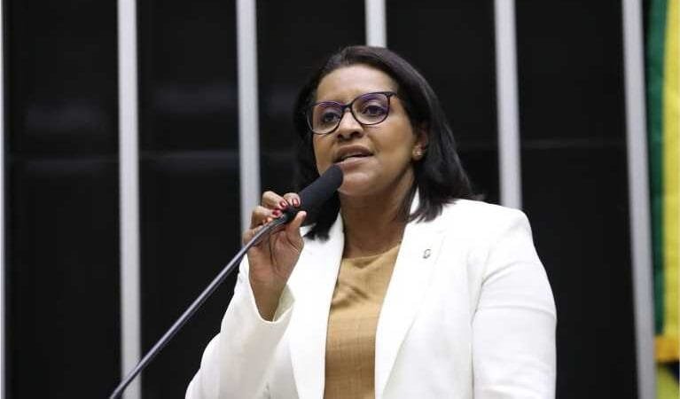 Gisela afirma que adversários fazem jogo do ‘tudo ou nada’ contra Botelho