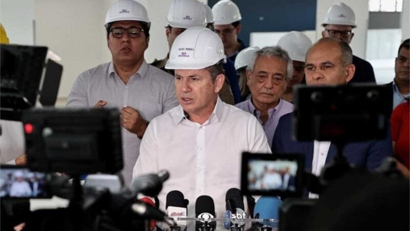 “Diziam que era um prédio condenado e sem jeito, e hoje temos 70% das obras prontas”, afirma governador