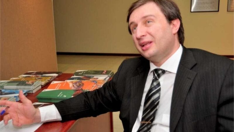 Justiça anula ação do “caso do Paletó” e livra Emanuel e ex-deputados