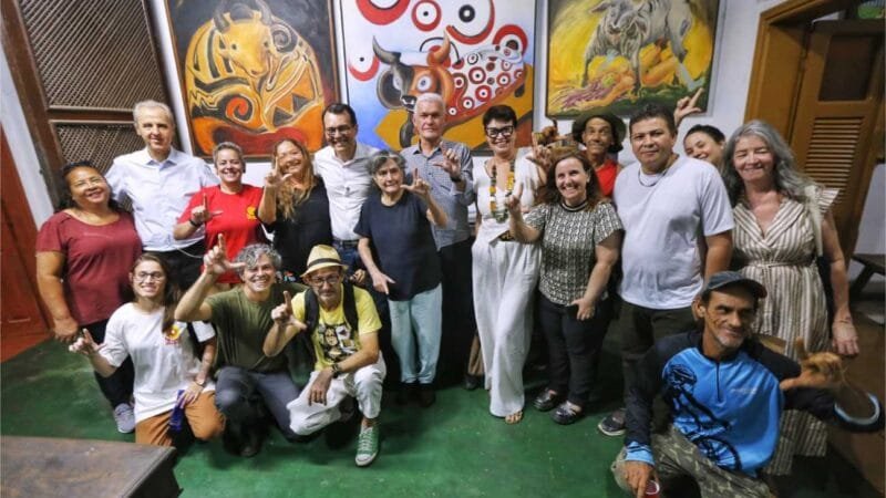 Lúdio propõe recriação de secretaria de Cultura em encontro com artistas e produtores culturais