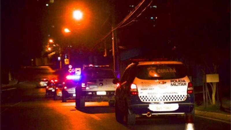 Adolescentes de 14 e 16 anos são apreendidos dando “grau” pelas ruas de Cuiabá