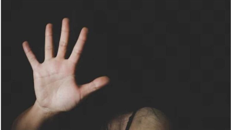 Homem tenta matar ex-companheira afogada em caixa d”água em VG