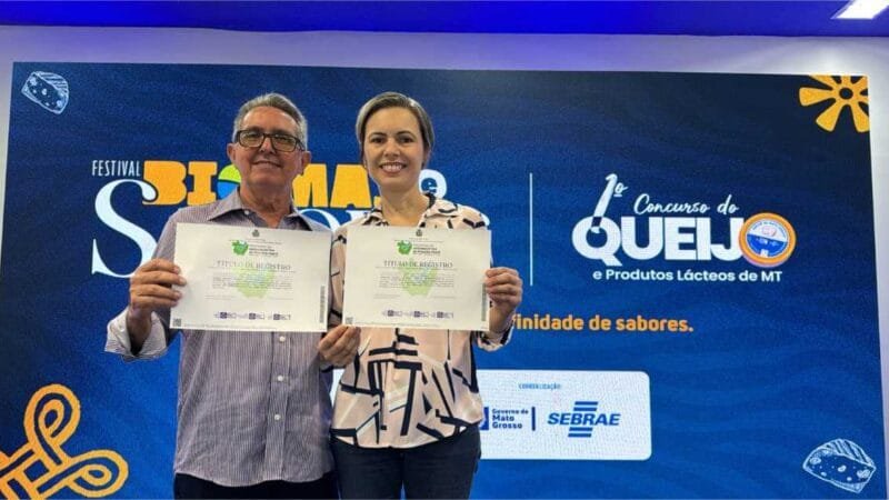 Governo de MT entrega primeiros registros do Serviço de Inspeção de pequenos empreendedores rurais