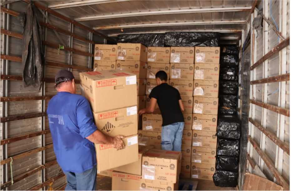 Mais de 2 mil urnas eletrônicas são enviadas para interior de Mato Grosso