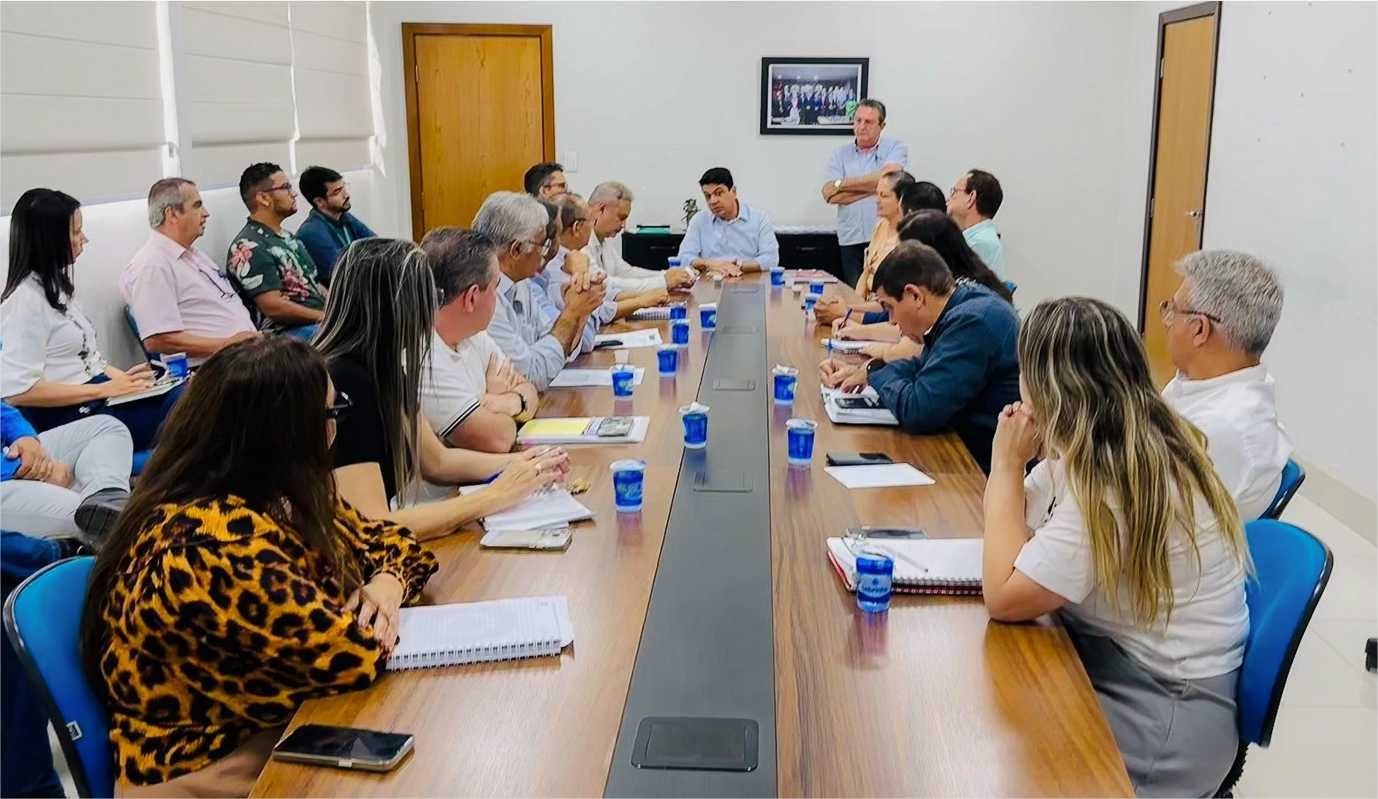 Equipes de transição se reúnem e primeiros documentos são oficialmente enteregues