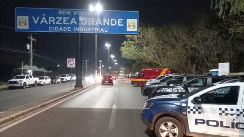 Fiscalização prende três condutores embriagados e remove 59 motocicletas durante a Operação Lei Seca