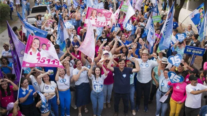 Mulheres se unem em grande caminhada e declaram apoio ao futuro prefeito Thiago Silva