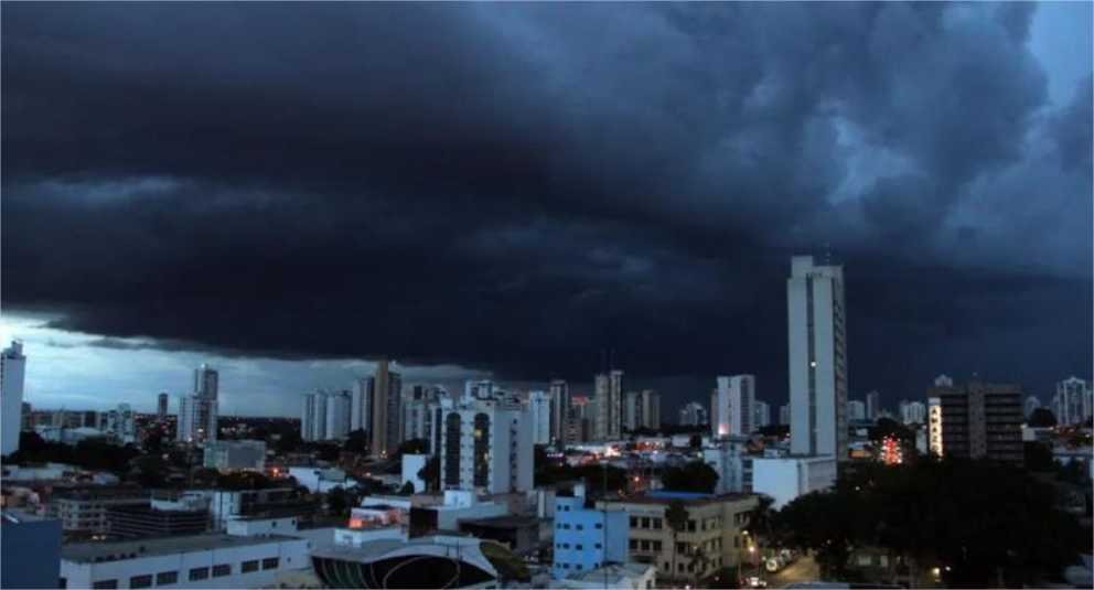 Mato Grosso terá chuvas intensas com risco de alagamentos e queda de energia