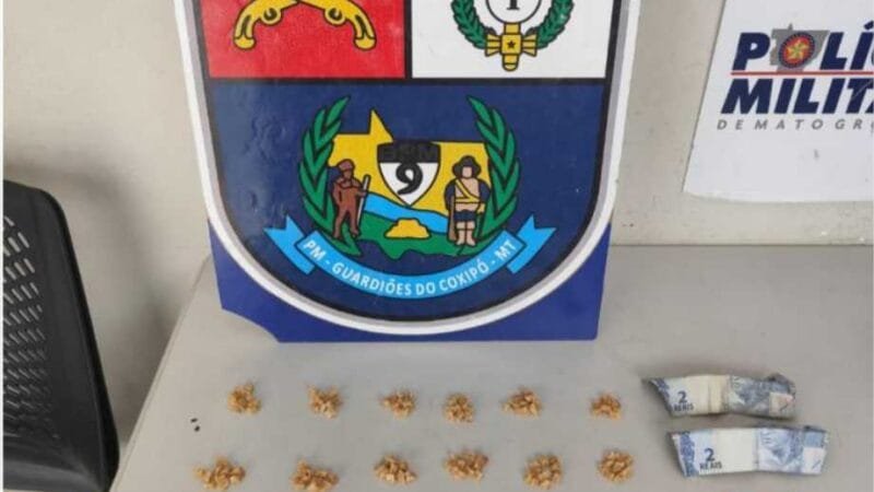 PM prende traficante com 318 pedras de pasta base de cocaína em Cuiabá