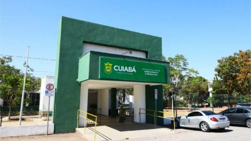 Prefeito Emanuel Pinheiro inaugura auditório e presta homenagem a ex-secretário Alfredo Granja