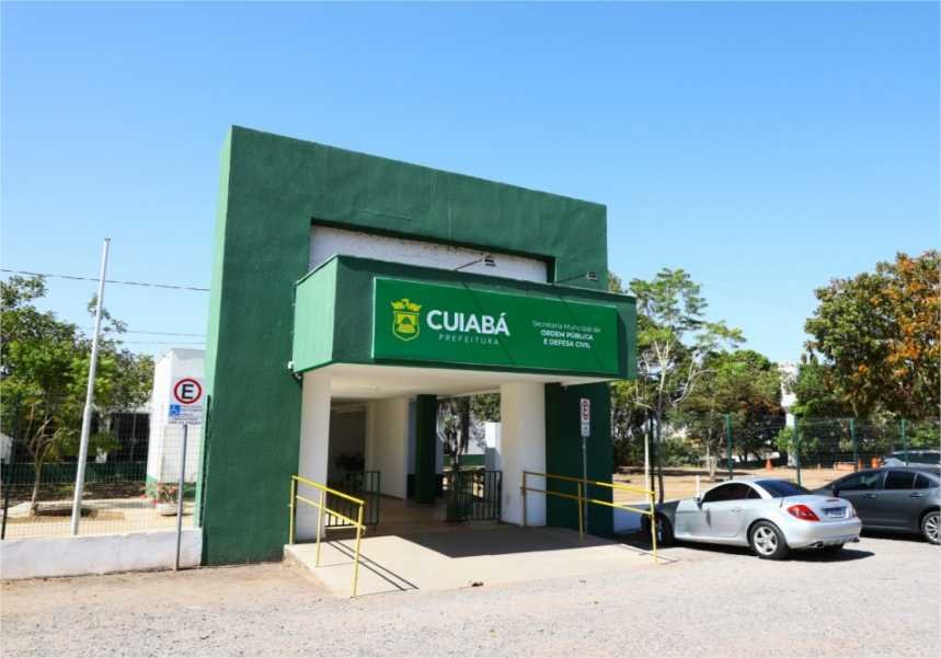 Prefeito Emanuel Pinheiro inaugura auditório e presta homenagem a ex-secretário Alfredo Granja