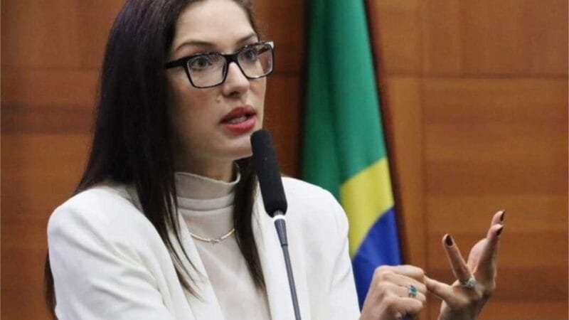 Janaina quer lei que dê privacidade a mulher vítima de violência