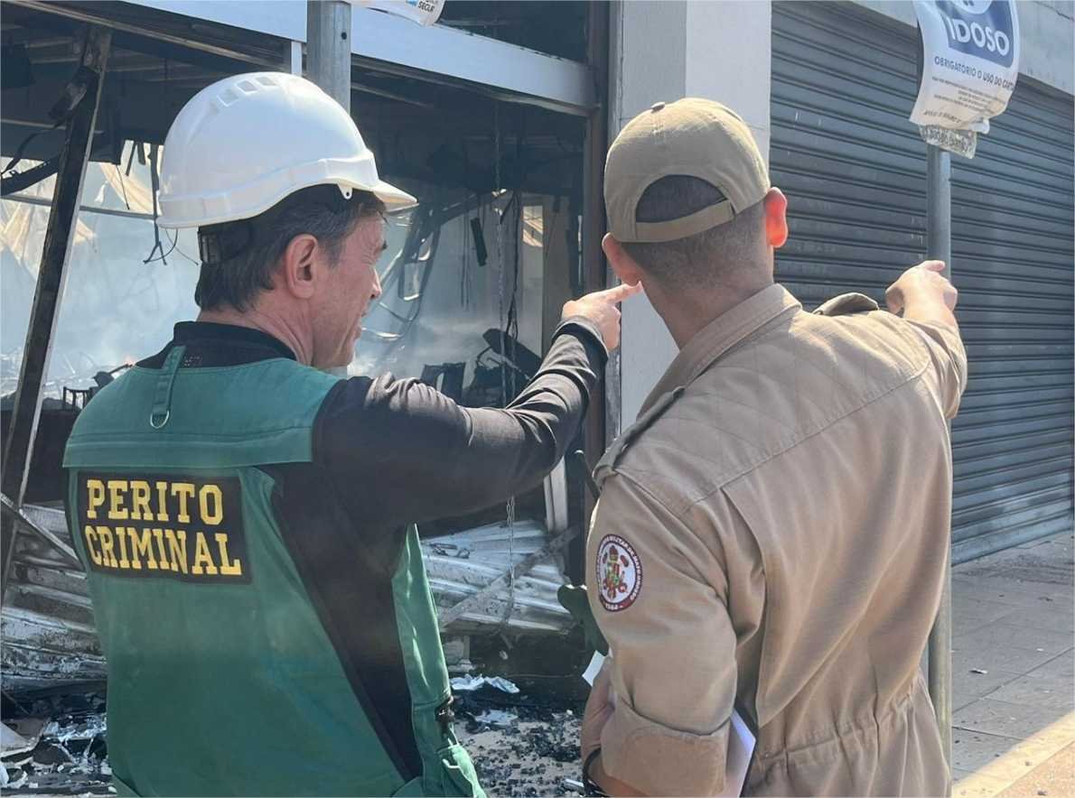 Politec conclui laudo sobre incêndio que destruiu Shopping Popular