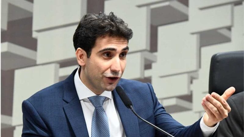 Senado aprova Gabriel Galípolo para presidir Banco Central