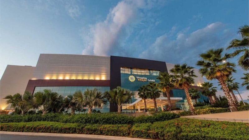 Lojas de shopping no bairro Santa Rosa anunciam abertura de vagas para fim de ano