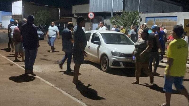 Policial reage à ataque com faca e mata bandido durante evento político em MT