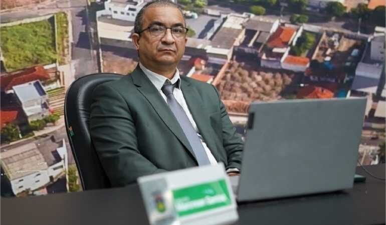 Câmara publica resolução que pode cassar por quebra de decoro único emedebista que foi reeleito