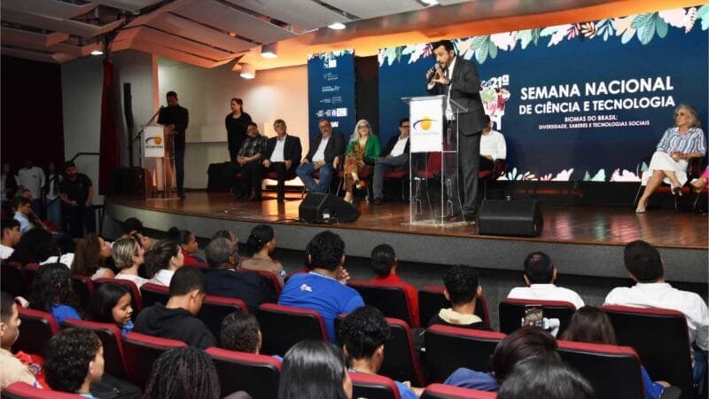 Seciteci abre 21ª Semana Nacional de Ciência e Tecnologia com assinatura de investimento para pesquisa científica em MT