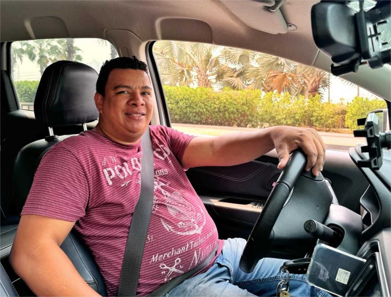 Taxista de Cuiabá adquire veículo com o apoio da Desenvolve MT