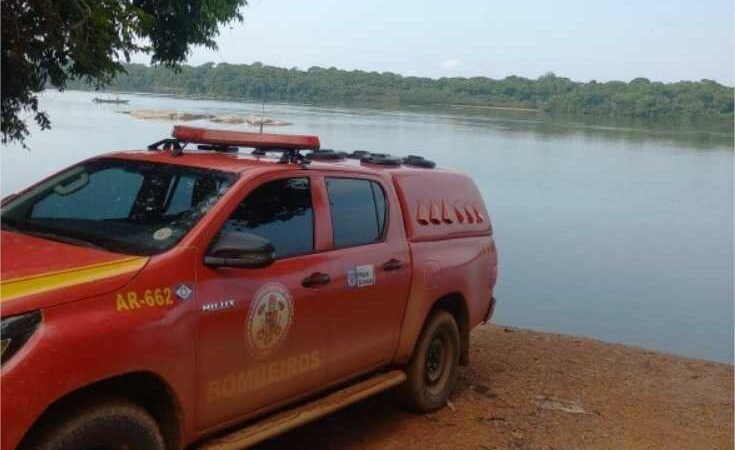 Nova Bandeirantes: Bombeiros resgatam corpo de homem que estava desaparecido no rio Juruena