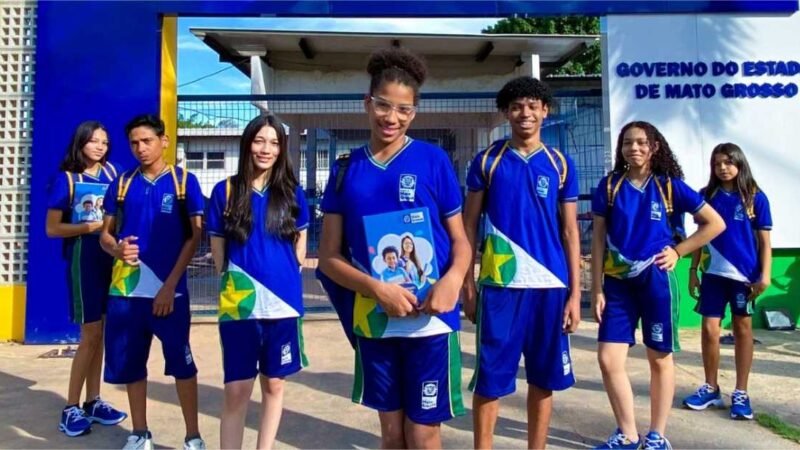 Matrículas de alunos da Rede Estadual continuam apenas de forma presencial, informa Seduc