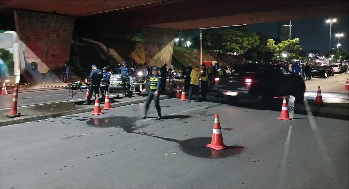 Operação Lei Seca prende 14 condutores embriagados na madrugada deste sábado (02)