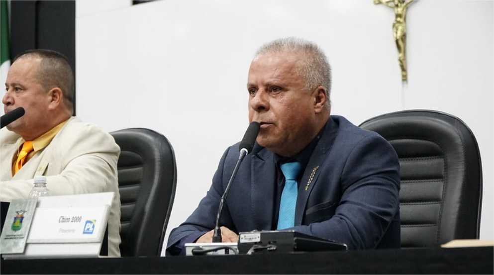 Chico 2000 nega aumento das despesas da Câmara aventada por “deputado mequetrefe”; veja vídeo