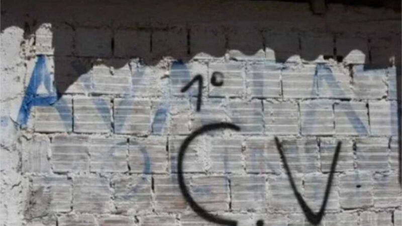 Homem é esfaqueado por membro do CV e é internado em estado grave