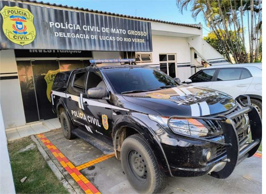 Policiais civis cumprem prisão de investigado por contrabando que teve regressão de regime decretada