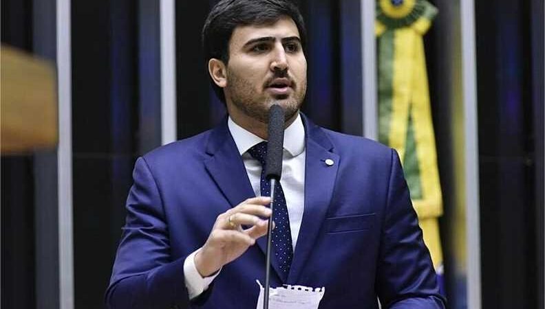 Deputado avalia que Brics causou ameaças de Trump e ‘nada a ver’ com Jair Bolsonaro