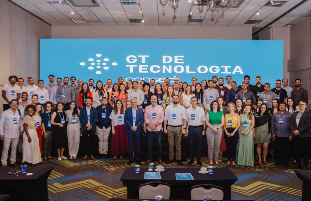 Secretários estaduais de Educação reforçam articulação para políticas públicas que integrem tecnologia e educação em Cuiabá