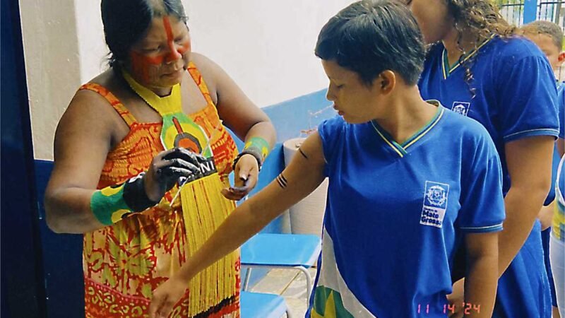 Escola estadual de Colíder organiza sarau em alusão ao mês da consciência negra