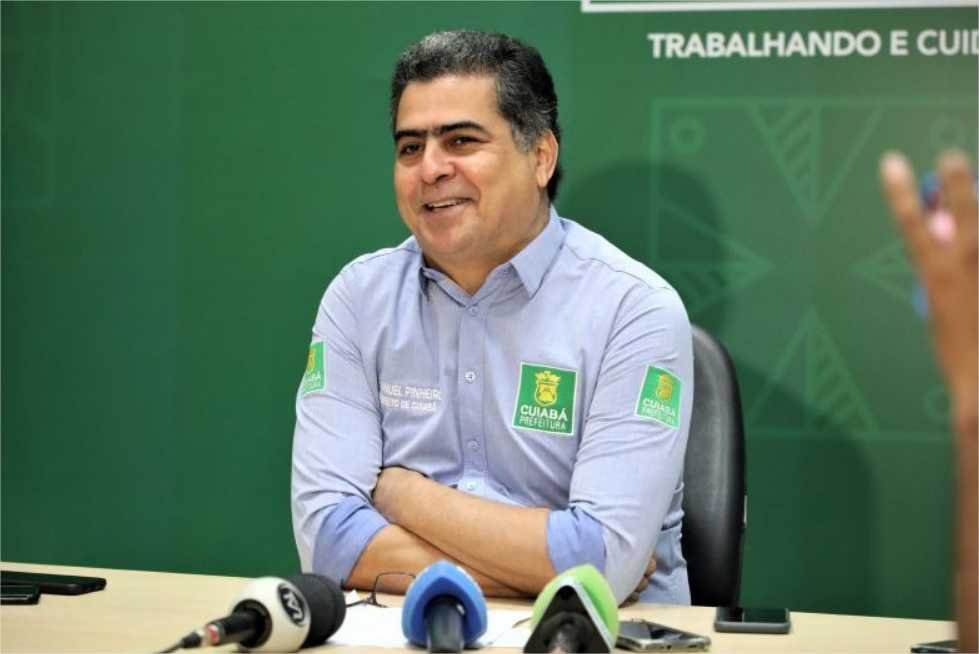 ‘Candidato a tudo ou a nada’, afirma Emanuel ao ser questionado sobre futuro político