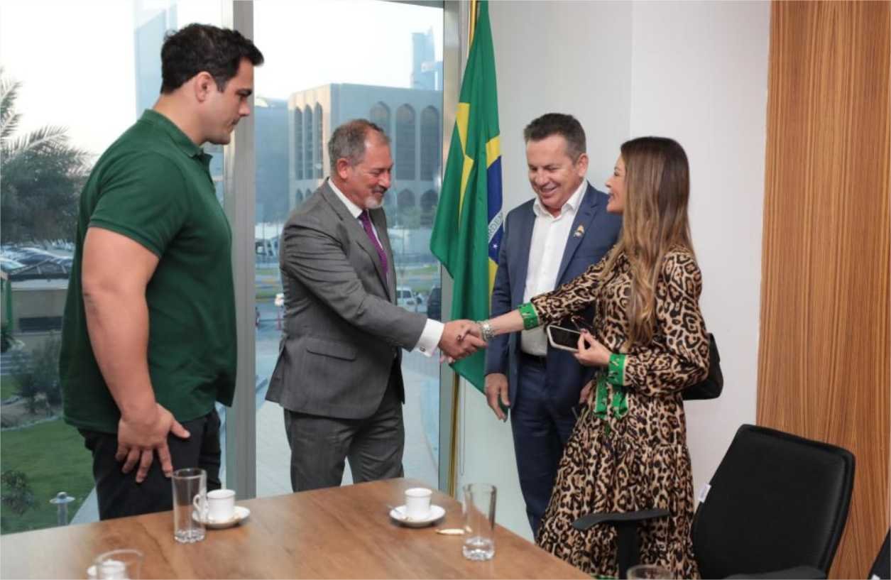 Embaixador brasileiro nos Emirados Árabes reconhece atuação da primeira-dama de MT no Parajiu- jitsu